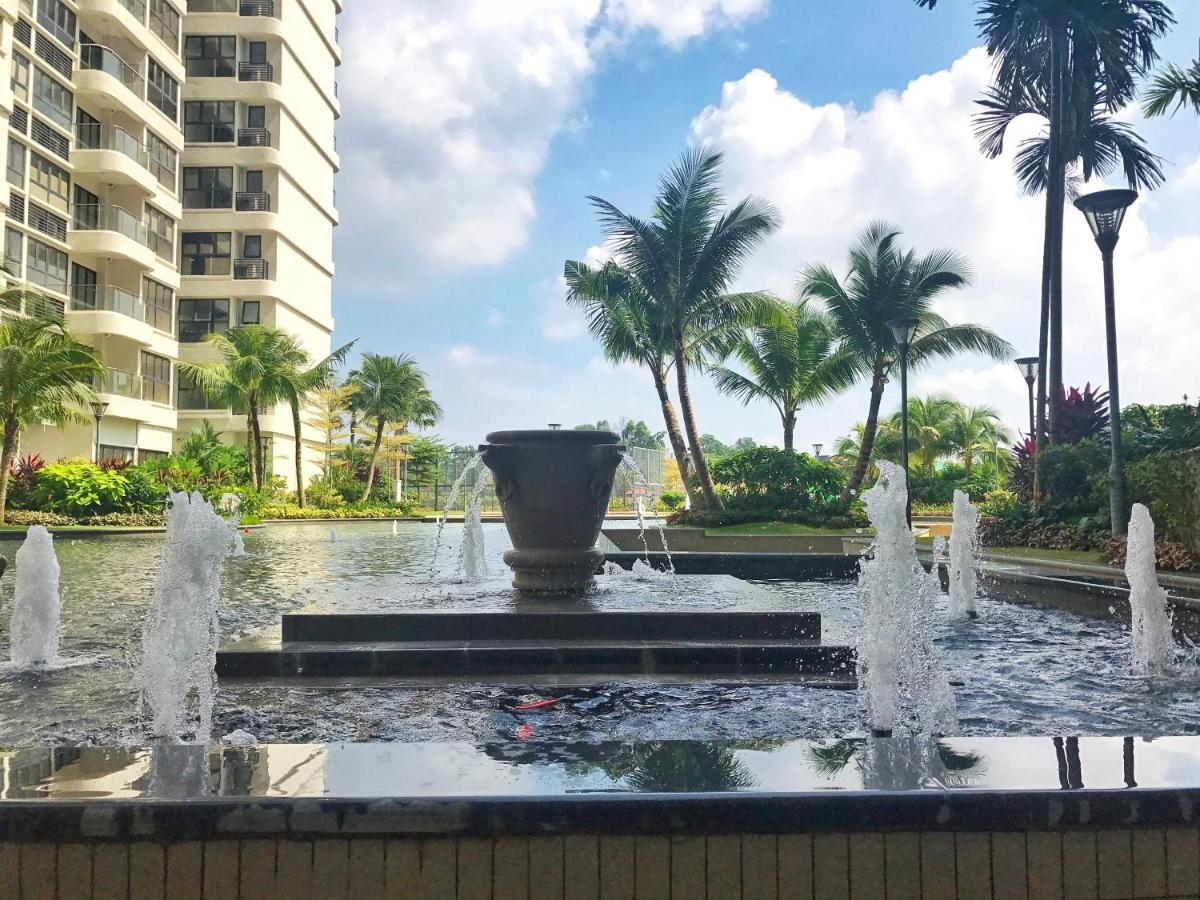 Scenic Country Garden Danga Bay By Lions Bay Apartment Johor Bahru Exterior photo