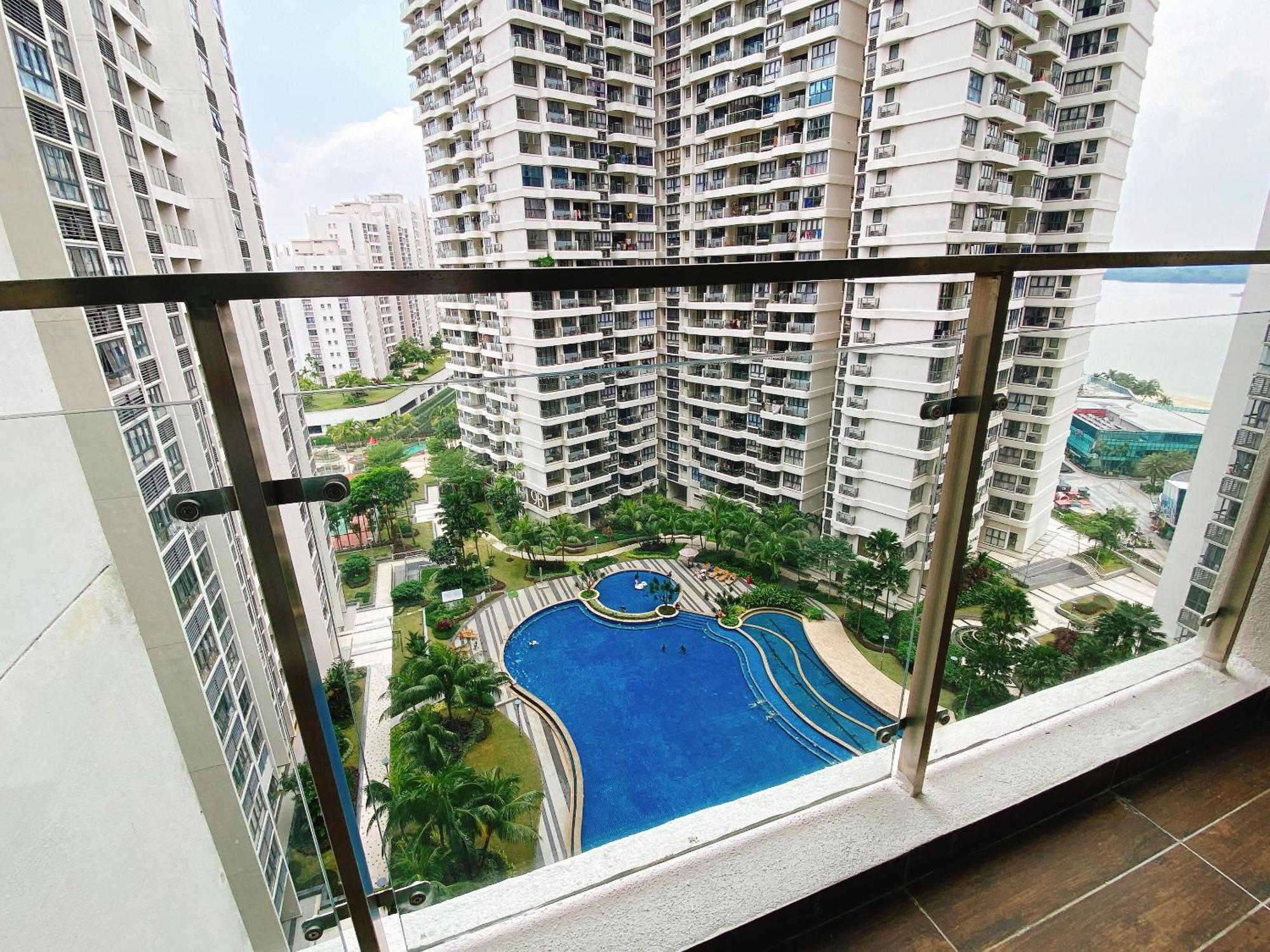 Scenic Country Garden Danga Bay By Lions Bay Apartment Johor Bahru Room photo