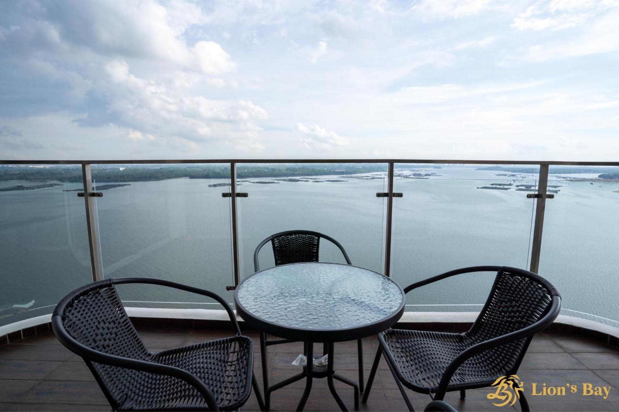 Scenic Country Garden Danga Bay By Lions Bay Apartment Johor Bahru Exterior photo